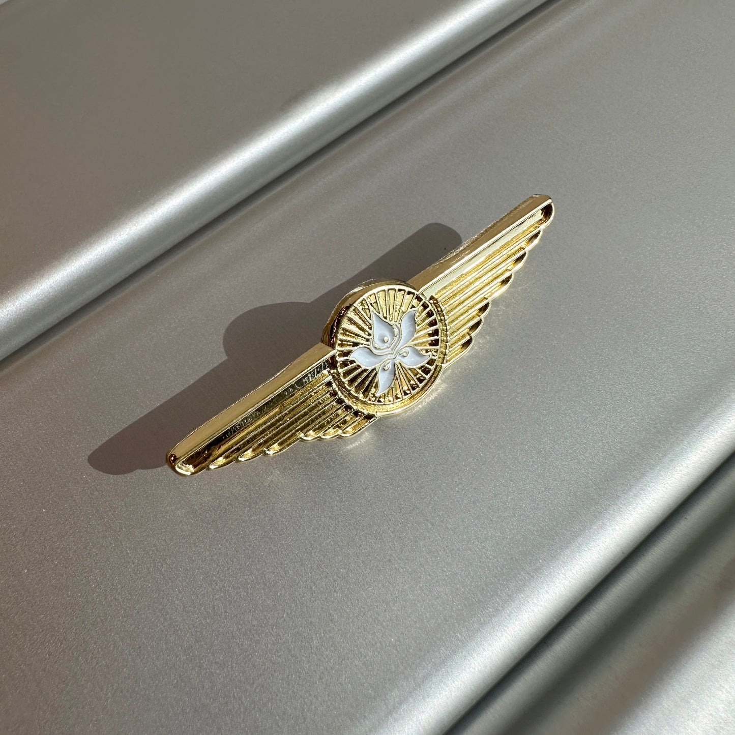 Enamel Pin - Wing