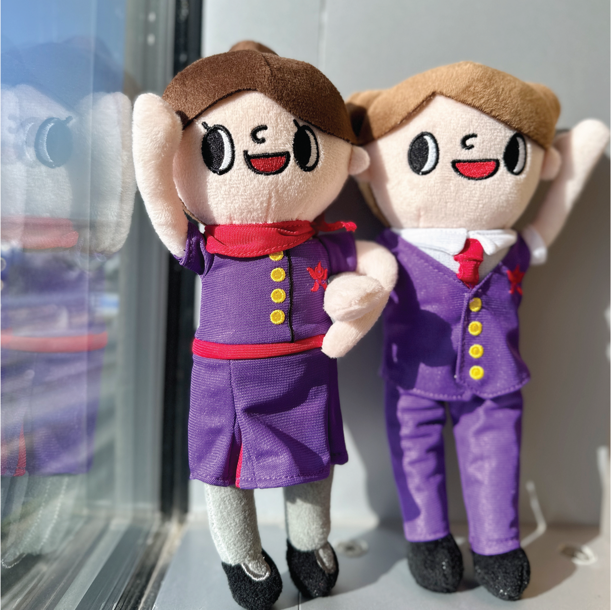 Hong Kong Airlines Cabin Crew Plush - Male and Female - full image